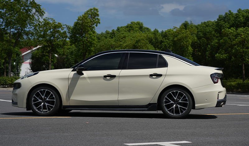 Pepper White
