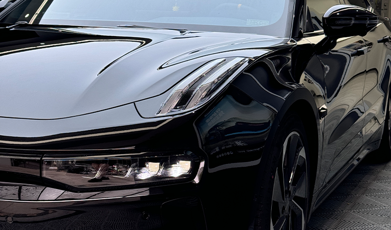 High Glossy Piano Black